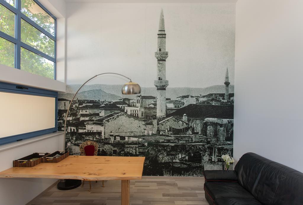 Apartment Forum *
